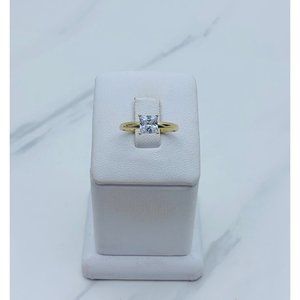 ❤️ 14k solid gold women’s ring Solitaire size 7 Princess cut ❤️ engagement